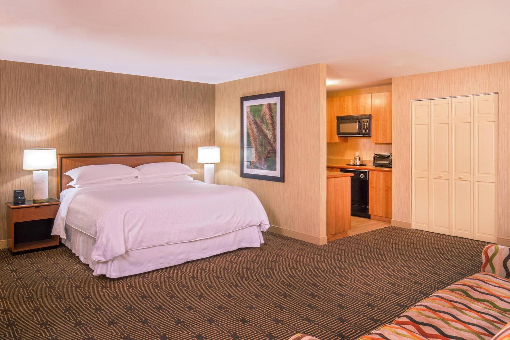 Sheraton Springfield Monarch Place Hotel Dış mekan fotoğraf