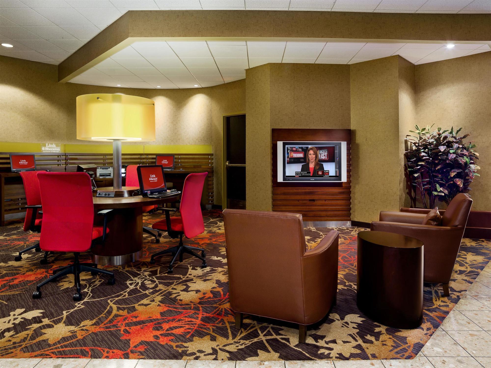 Sheraton Springfield Monarch Place Hotel Dış mekan fotoğraf